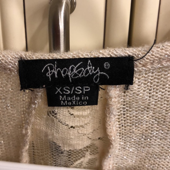 Phopsody Top with Floral Lace Detail - Picture 5 of 11